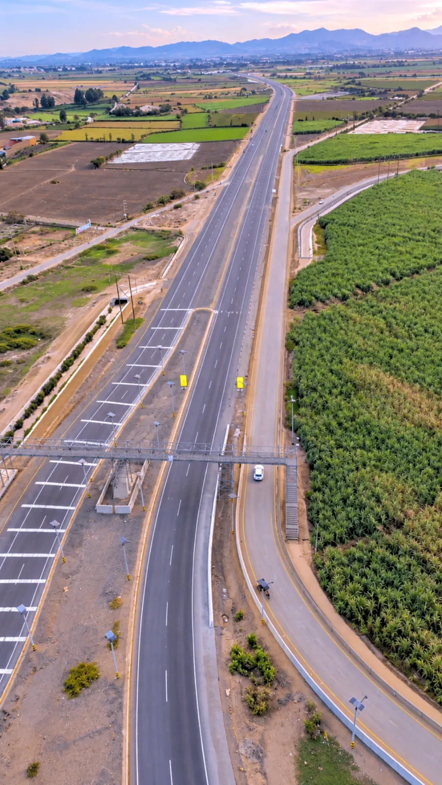 Vía de Evitamiento con acceso hacia Santa Clemencia